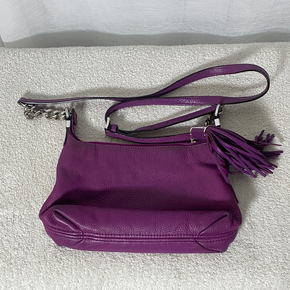 GUC Michael Kors Vibrant Purple Pebbled Leather Crossbody Bag - Picture 3 of 10